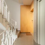 Host Wise - Restful Minimalist Flat - Balcony *