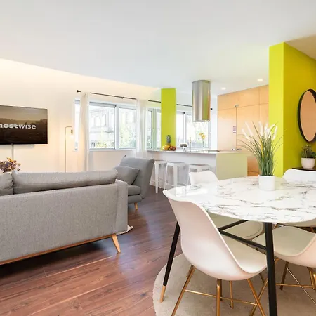 아파트 Host Wise - Restful Minimalist Flat - Balcony 포르투