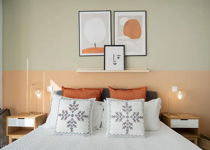 דירה Host Wise - Restful Minimalist Flat - Balcony פורטו