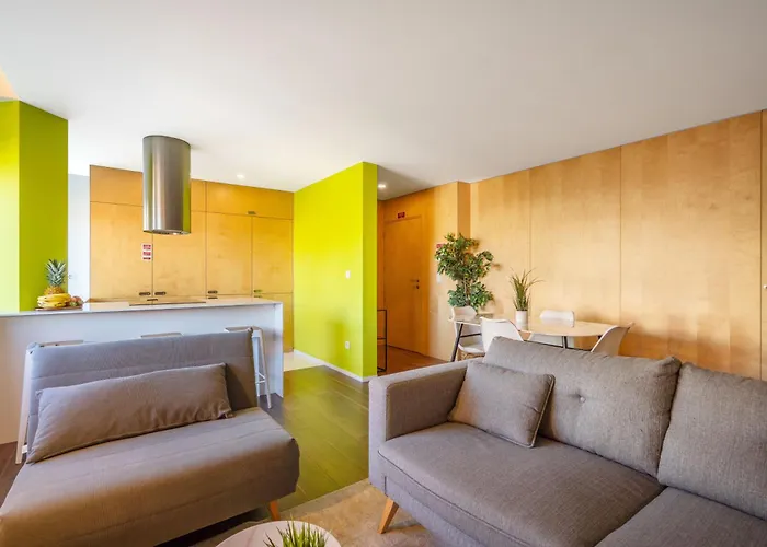 Host Wise - Restful Minimalist Flat - Balcony Porto